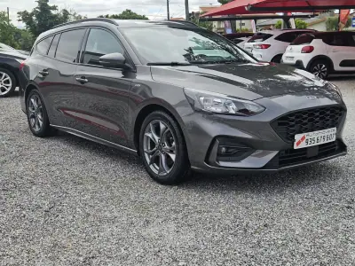 Ford Focus SW 2021 - 17800 EUR, 91100 km - AUTO.MOTO.pt - 91100km - foto 3 de 66