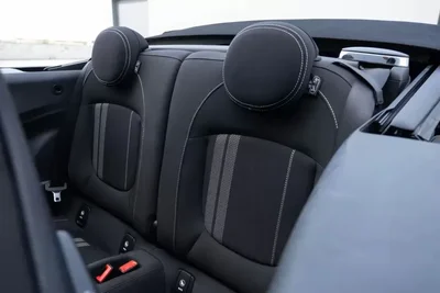 MINI Cooper 2021 - 25999 EUR, 94000 km - AUTO.MOTO.pt - 94000km - foto 28 de 38