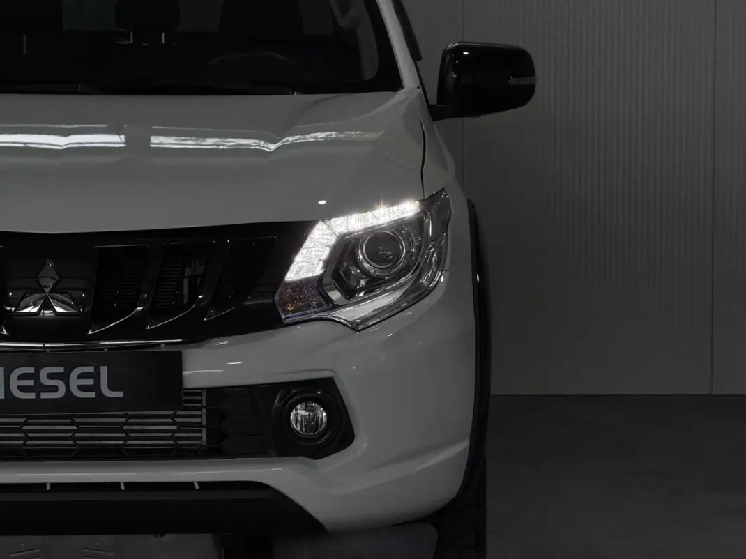 Mitsubishi L200 2018 - 32990 EUR, 68539 km - AUTO.MOTO.pt - 68539km - foto 4 de 21