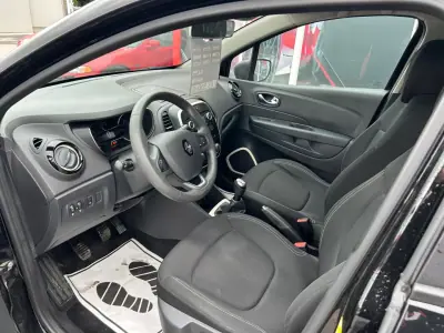 Renault Captur 2019 - 13947 EUR, 36000 km - AUTO.MOTO.pt - 36000km - foto 8 de 15