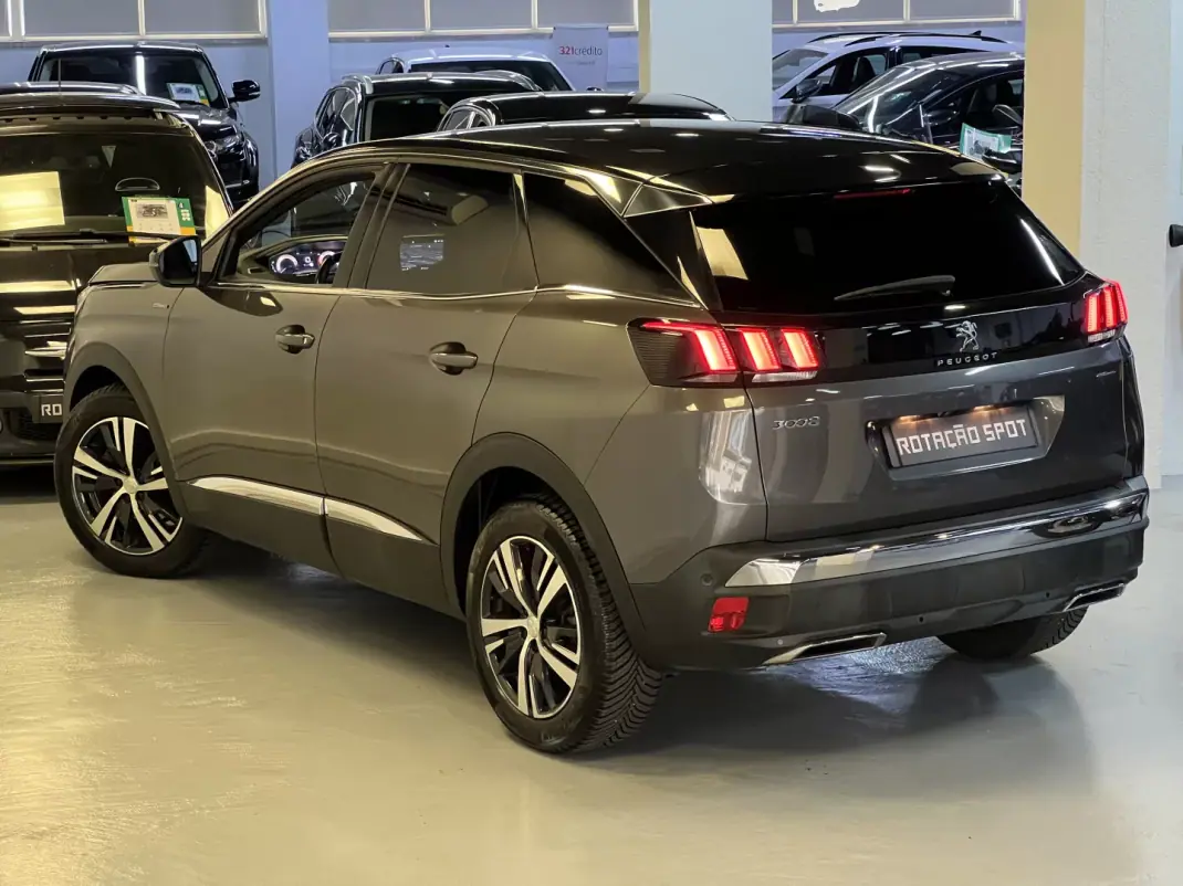 Peugeot 3008 2018 - 13990 EUR, 119000 km - 119000km - foto 14 de 38