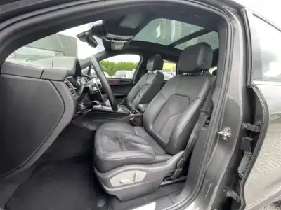 Porsche Macan 2014 - 34900 EUR, 215608 km - AUTO.MOTO.pt - 215608km - foto 15 de 41