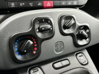 Fiat Panda 2022 - 11900 EUR, 42000 km - AUTO.MOTO.pt - 42000km - foto 21 de 26