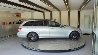 Mercedes-Benz C 220 2010 - 9900 EUR, 291040 km - AUTO.MOTO.pt - 291040km - foto 8 de 61
