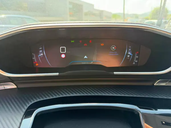 Peugeot 508 SW 2019 - 16900 EUR, 153000 km - AUTO.MOTO.pt - 153000km - foto 11 de 15