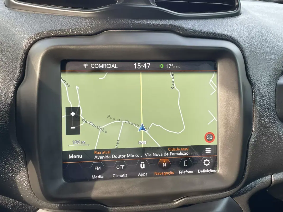 Jeep Renegade 2019 - 15500 EUR, 106977 km - AUTO.MOTO.pt - 106977km - foto 25 de 39