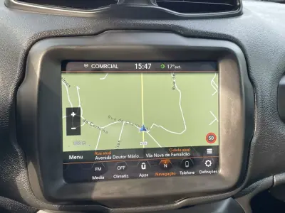 Jeep Renegade 2019 - 15500 EUR, 106977 km - AUTO.MOTO.pt - 106977km - foto 25 de 39