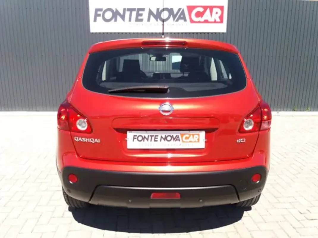 Nissan Qashqai 2008 - 9950 EUR, 181159 km - AUTO.MOTO.pt - 181159km - foto 4 de 25