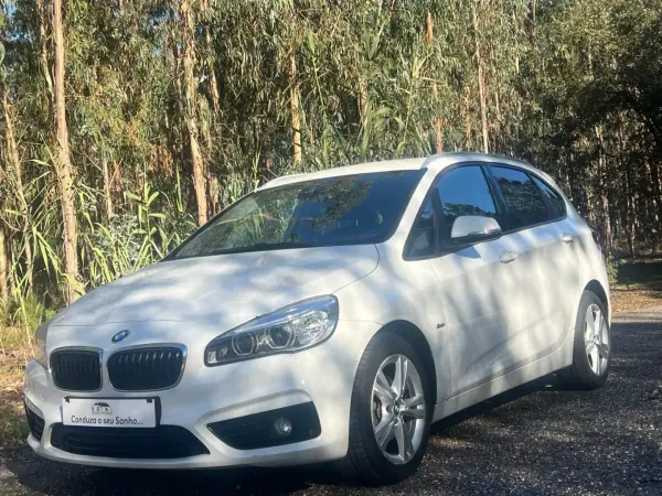 BMW 216 Active Tourer 2018 - 18900 EUR, 117632 km - AUTO.MOTO.pt - 117632km - foto 9 de 23