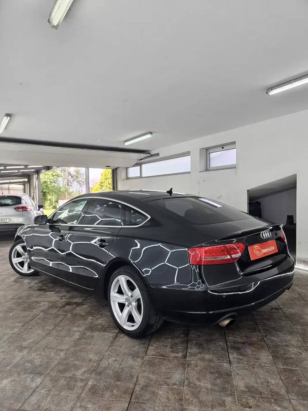 Audi A5 Sportback 2011 - 17500 EUR, 123569 km - AUTO.MOTO.pt - 123569km - foto 7 de 29
