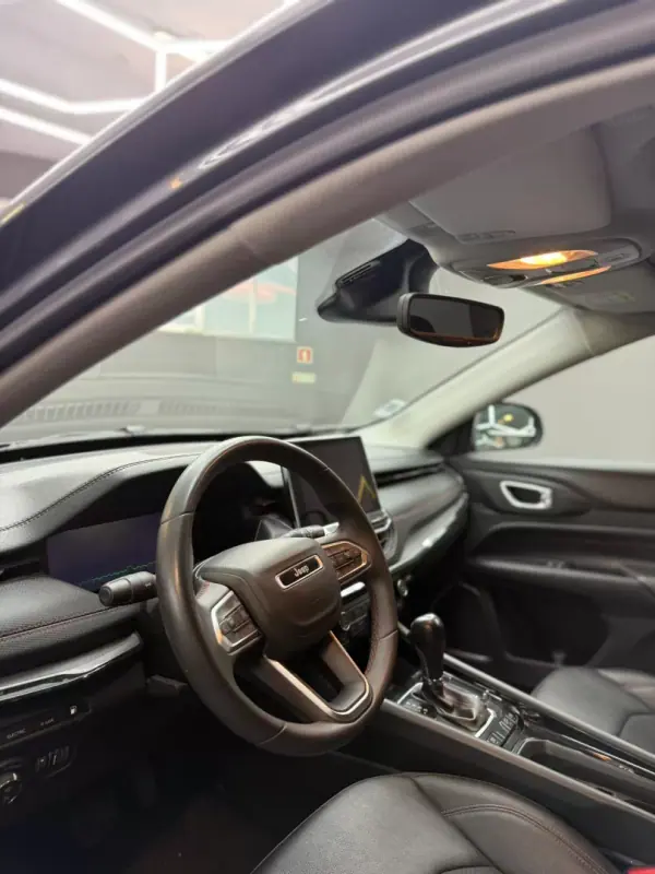 Jeep Compass 2022 - 21900 EUR, 116655 km - AUTO.MOTO.pt - 116655km - foto 16 de 35