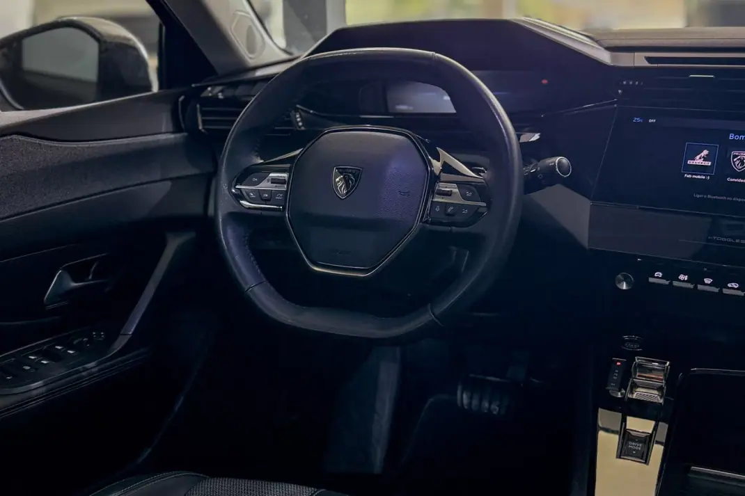 Peugeot 308 SW 2022 - 21500 EUR, 117060 km - AUTO.MOTO.pt - 117060km - foto 7 de 23