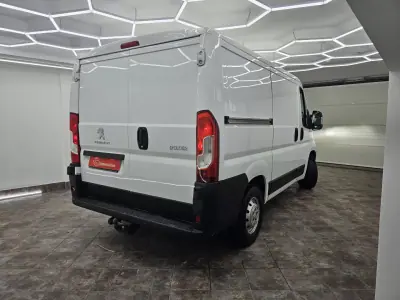 Peugeot BOXER 2.0 BlueHDi 435 L4H2 Premium 2017 - 15990 EUR, 168872 km - AUTO.MOTO.pt - 168872km - foto 8 de 30