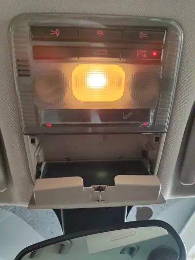 Alfa Romeo 159 Sportwagon 2008 - 7250 EUR, 221050 km - AUTO.MOTO.pt - 221050km - foto 35 de 37