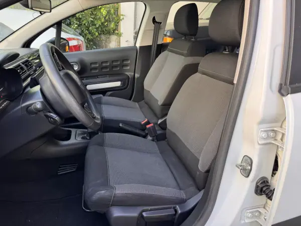 Citroën C3 2018 - 9500 EUR, 93545 km - AUTO.MOTO.pt - 93545km - foto 19 de 22