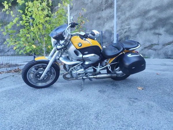 BMW R 1200 C Classic 2001 Petrol — 30 000 km · Aveiro BMW R 1200 C Classic 2001 Petrol