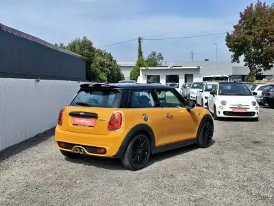 MINI Berlingo 2015 - 18000 EUR, 101200 km - AUTO.MOTO.pt - 101200km - foto 8 de 29