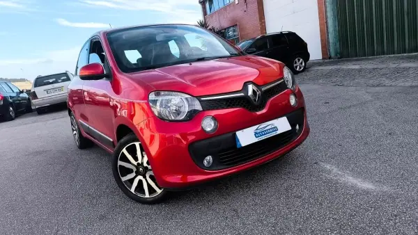 Renault Twingo 2014 - 6900 EUR, 150000 km - AUTO.MOTO.pt - 150000km - foto 4 de 14