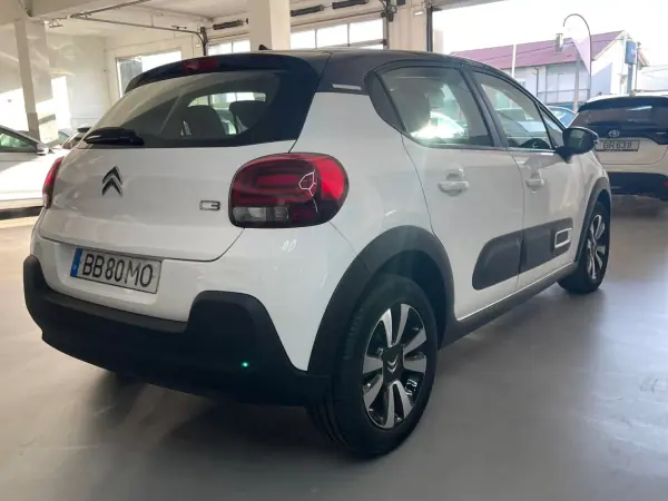 Citroën C3 2022 - 13900 EUR, 90035 km - AUTO.MOTO.pt - 90035km - foto 2 de 9