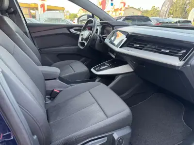 Audi Q4 e-tron 2021 - 29900 EUR, 79000 km - 79000km - foto 15 de 46