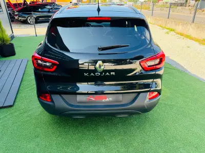 Renault Kadjar 2016 - 18000 EUR, 105000 km - AUTO.MOTO.pt - 105000km - foto 11 de 32