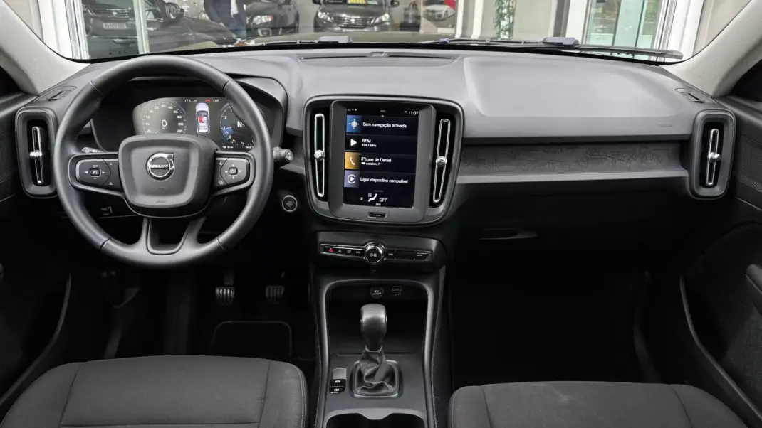 Volvo XC 40 2019 - 20999 EUR, 108121 km - AUTO.MOTO.pt - 108121km - foto 8 de 18