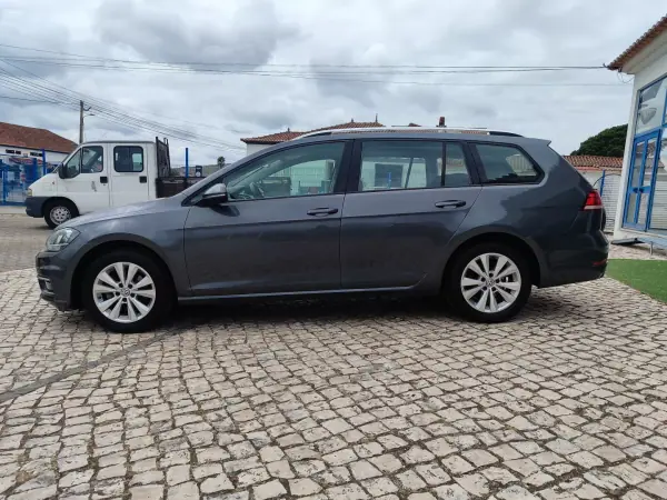 Volkswagen Golf Variant 2017 - 12900 EUR, 205000 km - 205000km - foto 4 de 21