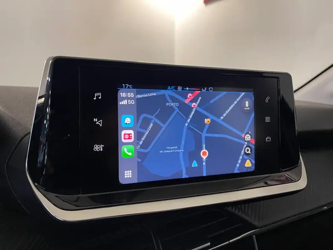 Peugeot 208 2022 - 13450 EUR, 145000 km - AUTO.MOTO.pt - 145000km - foto 18 de 29