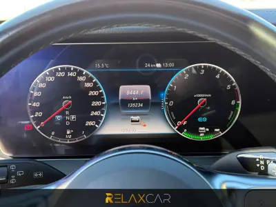 Mercedes-Benz E 300 2020 - 29500 EUR, 135000 km - AUTO.MOTO.pt - 135000km - foto 15 de 25