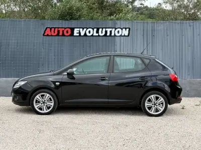 SEAT Ibiza 2008 - 7450 EUR, 190000 km - AUTO.MOTO.pt - 190000km - foto 4 de 13