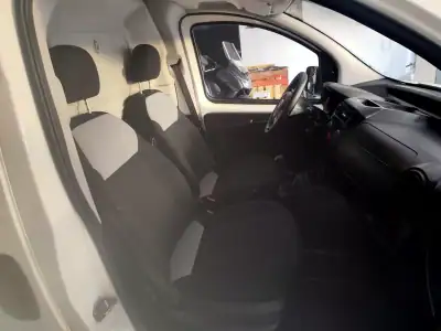 Fiat FIORINO 1.3 MULTIJET 2018 - 7980 EUR, 174000 km - AUTO.MOTO.pt - 174000km - foto 16 de 20