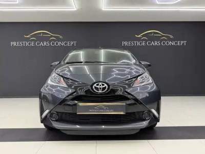 Toyota Aygo 2018 - 10450 EUR, 62569 km - AUTO.MOTO.pt - 62569km - foto 11 de 35