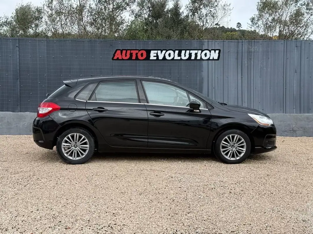 Citroën C4 2011 - 8990 EUR, 165000 km - AUTO.MOTO.pt - 165000km - foto 2 de 16