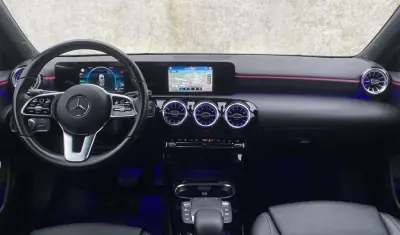 Mercedes-Benz A 250 2021 - 27900 EUR, 106000 km - AUTO.MOTO.pt - 106000km - foto 9 de 21