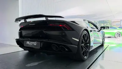 Lamborghini Huracán 2015 - 229990 EUR, 107545 km - 107545km - foto 10 de 29