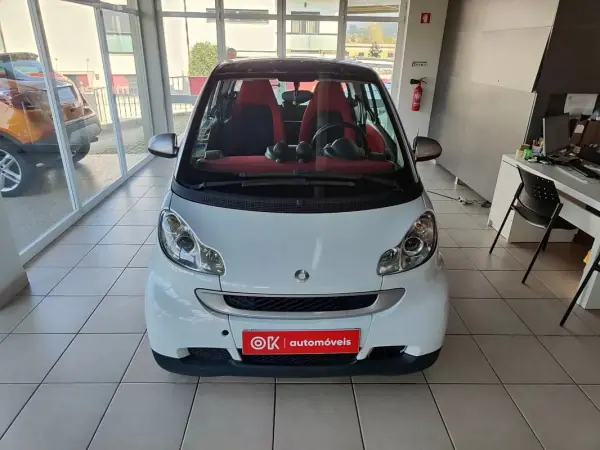 Smart ForTwo Coupé 2009 - 5250 EUR, 194000 km - AUTO.MOTO.pt - 194000km - foto 4 de 28