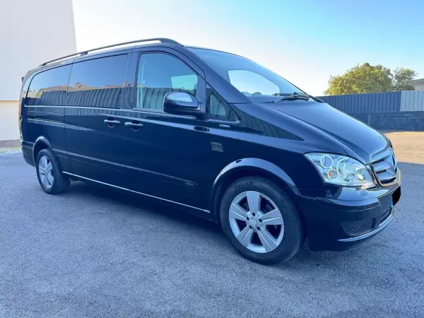 Mercedes-Benz Viano 2012 - 37500 EUR, 111121 km - AUTO.MOTO.pt - 111121km - foto 7 de 32