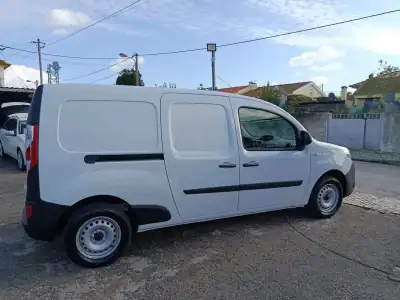 Renault Kangoo 1.5 DCi Maxi 2018 - 11750 EUR, 159000 km - AUTO.MOTO.pt - 159000km - foto 27 de 27