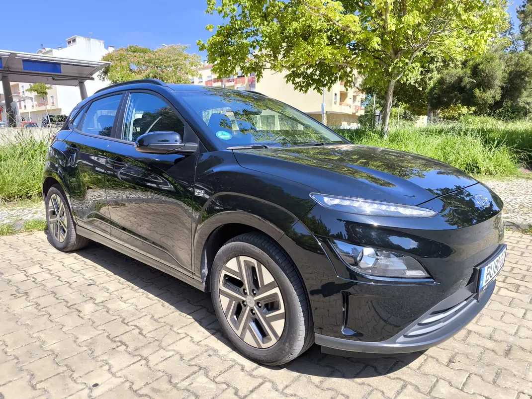 Hyundai Kauai 2022 - 17500 EUR, 56390 km - AUTO.MOTO.pt - 56390km - foto 1 de 6
