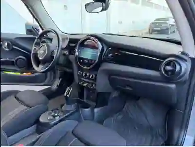 MINI Cooper 2022 - 17999 EUR, 28000 km - 28000km - foto 2 de 11
