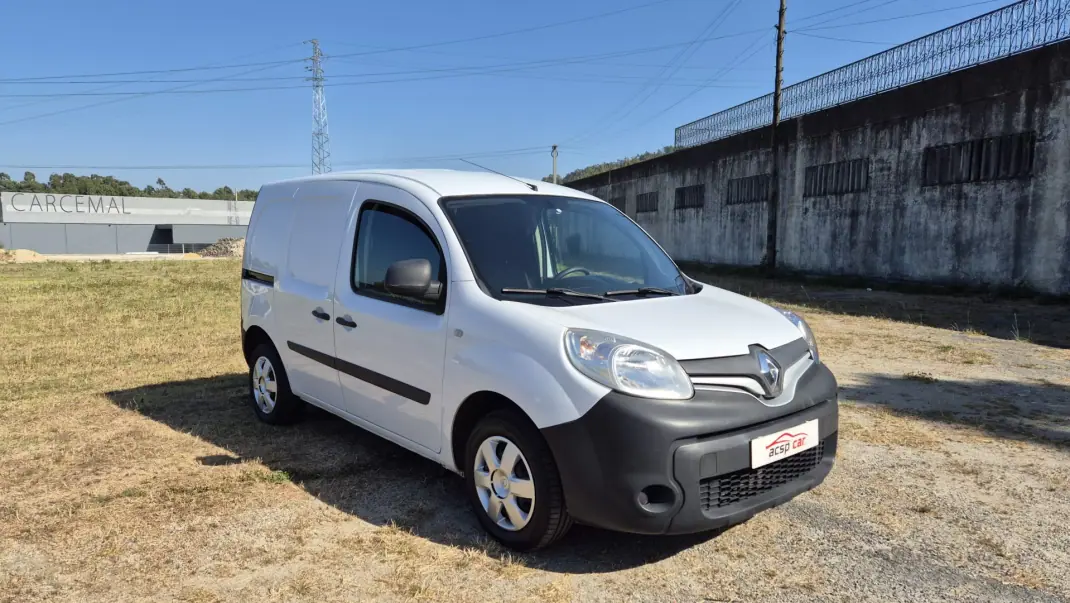 Renault KANGOO 1.5 DCI ENERGY S/S BUSINESS 2015 - 7900 EUR, 243519 km - AUTO.MOTO.pt - 243519km - foto 1 de 14