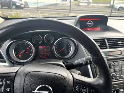 Opel Mokka 2016 - 13900 EUR, 161994 km - AUTO.MOTO.pt - 161994km - foto 13 de 15