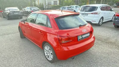 Audi A1 Sportback 2013 - 10800 EUR, 171383 km - AUTO.MOTO.pt - 171383km - foto 5 de 28