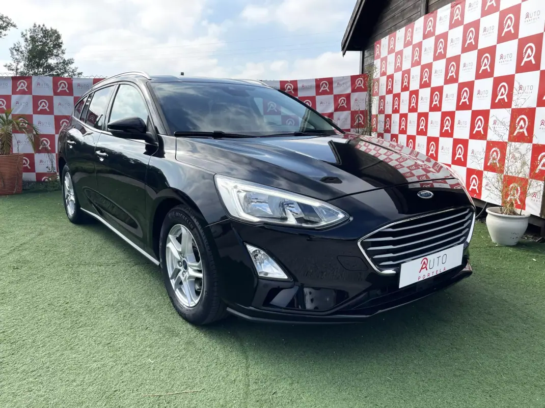 Ford Focus SW 2019 - 13990 EUR, 158295 km - AUTO.MOTO.pt - 158295km - foto 1 de 20