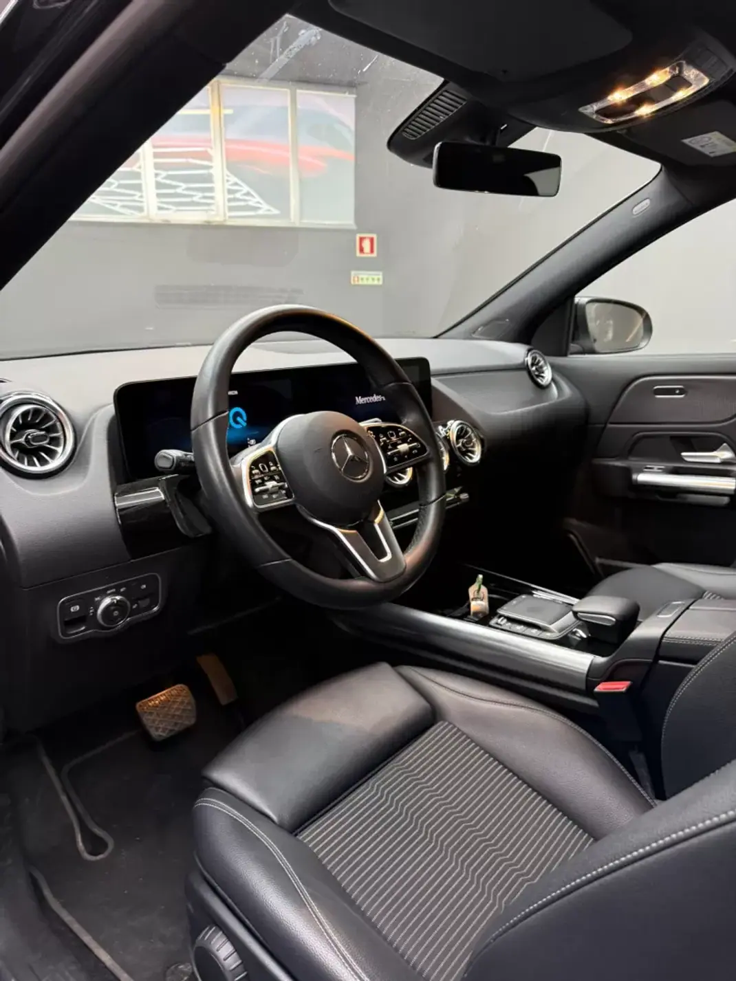 Mercedes-Benz EQA 2021 - 31250 EUR, 49100 km - AUTO.MOTO.pt - 49100km - foto 5 de 13