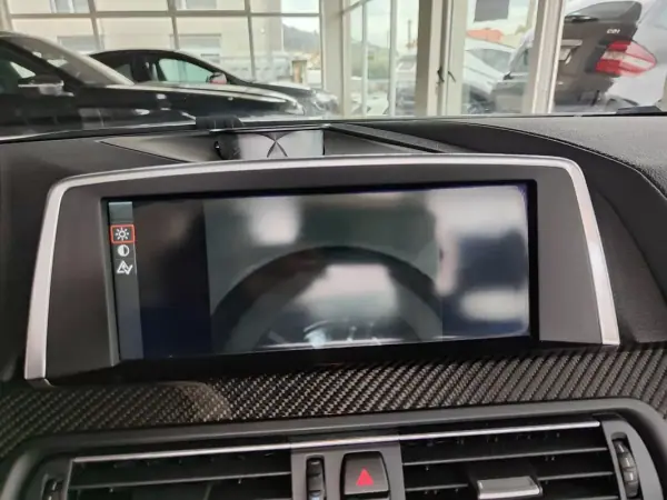 BMW M6 2012 - 63500 EUR, 155000 km - AUTO.MOTO.pt - 155000km - foto 46 de 49