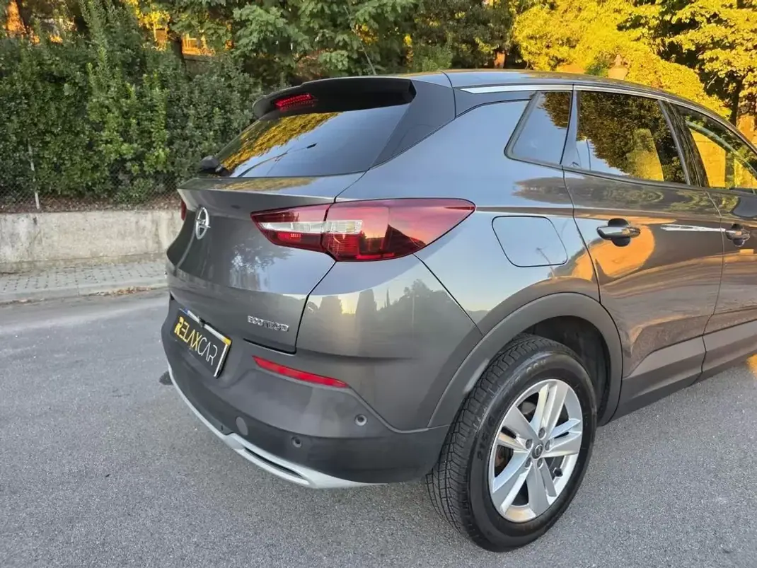 Opel Grandland X 2020 - 15499 EUR, 108544 km - 108544km - foto 8 de 34