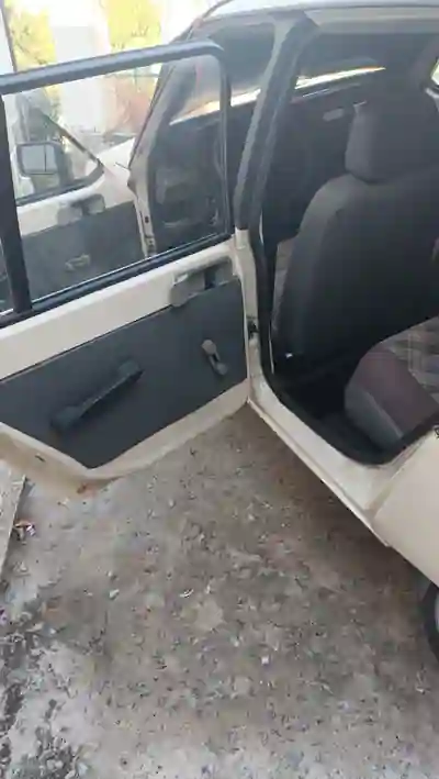 Citroën Visa 1986 - 1600 EUR, 115000 km - AUTO.MOTO.pt - 115000km - foto 3 de 7