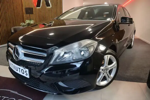 Mercedes-Benz A 180 2014 - 13890 EUR, 163434 km - AUTO.MOTO.pt - 163434km - foto 2 de 21