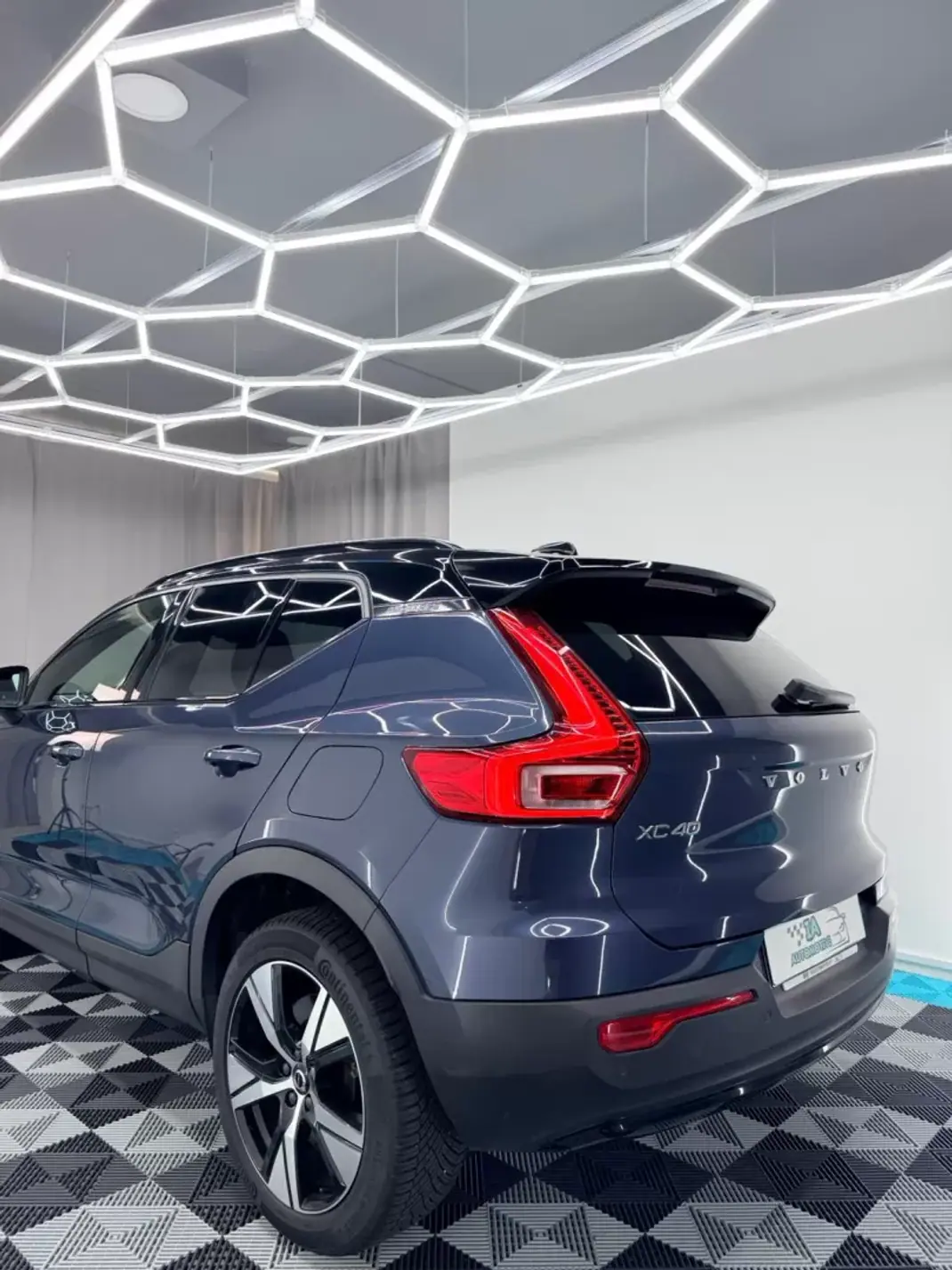 Volvo XC 40 2021 - 24750 EUR, 159000 km - 159000km - foto 6 de 21